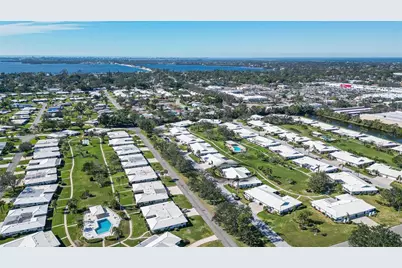 6810 9th Avenue W, Bradenton, FL 34209 - Photo 50