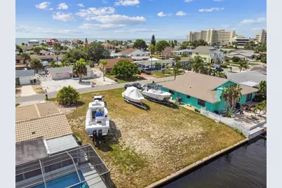 13612 Garris Dr, Hudson, FL 34667 - Photo 12