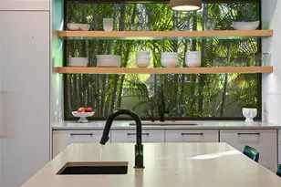 948 Citrus Ave, Sarasota, FL 34236 - Photo 18