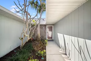 6936 Arbor Oaks Cir, Bradenton, FL 34209 - Photo 8