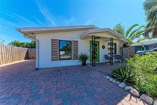 730 Fox St, Longboat Key, FL 34228 - Photo 4