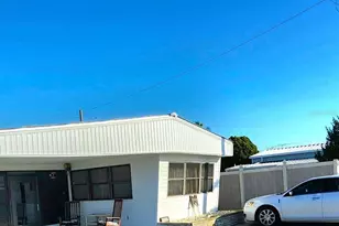 2003 Minnesota Ave, Bradenton, FL 34207 - Photo 2