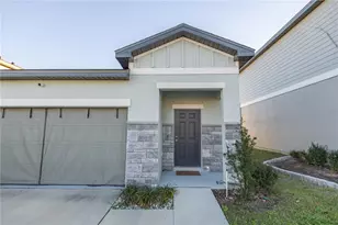 38330 Honey Suckle Dr, Dade City, FL 33525 - Photo 2