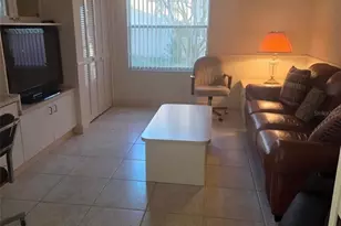 4547 Del Sol Blvd S, Sarasota, FL 34243 - Photo 8