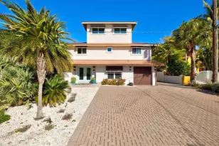 506 58th St, Holmes Beach, FL 34217 - Photo 6