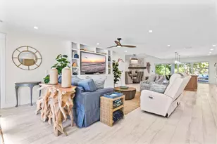 506 58th St, Holmes Beach, FL 34217 - Photo 10