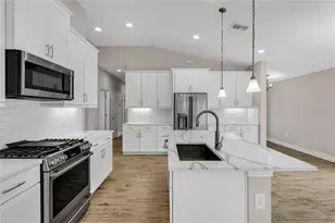 12468 Oak Hill Way, Parrish, FL 34219 - Photo 10