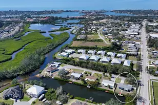 603 Barnes Pkwy, Nokomis, FL 34275 - Photo 4