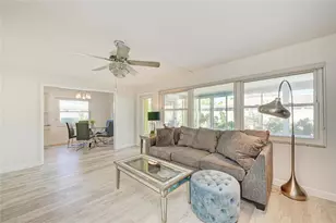 3368 Sheffield Cir, Sarasota, FL 34239 - Photo 14