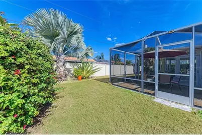 3368 Sheffield Circle, Sarasota, FL 34239 - Photo 34