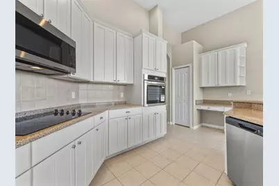 6107 Cognac Circle, Lutz, FL 33558 - Photo 14