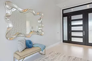 600 De Narvaez Dr, Longboat Key, FL 34228 - Photo 8