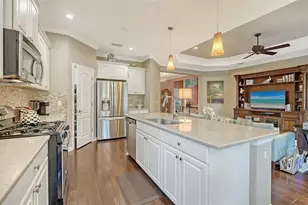 12229 Whisper Lake Dr, Bradenton, FL 34211 - Photo 10