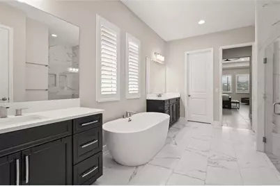 6173 Lungo Lago Drive, Sarasota, FL 34241 - Photo 40