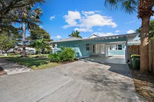 2104 Datura St, Sarasota, FL 34239 - Photo 28