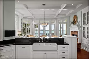 3440 Gulfmead Dr, Sarasota, FL 34242 - Photo 12