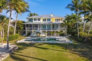 3440 Gulfmead Dr, Sarasota, FL 34242 - Photo 70