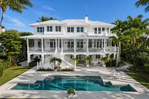 3440 Gulfmead Dr, Sarasota, FL 34242 - Photo 2