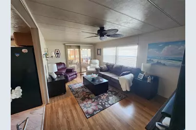 808 53rd Avenue E #22, Bradenton, FL 34203 - Photo 4