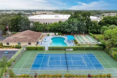 390 301 Boulevard W #8C, Bradenton, FL 34205 - Photo 32