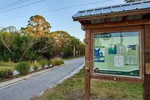 2442 Hively St, Sarasota, FL 34231 - Photo 50