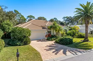 8468 Woodbriar Dr, Sarasota, FL 34238 - Photo 2