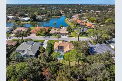 8468 Woodbriar Drive, Sarasota, FL 34238 - Photo 42