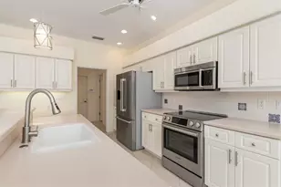 8468 Woodbriar Dr, Sarasota, FL 34238 - Photo 12