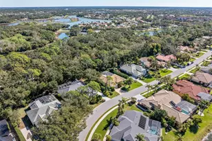 8468 Woodbriar Dr, Sarasota, FL 34238 - Photo 40