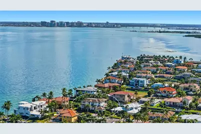 590 Birdie Lane, Longboat Key, FL 34228 - Photo 2