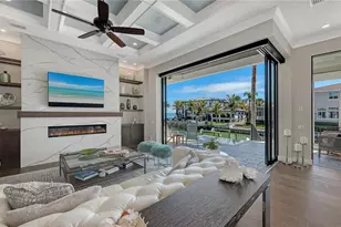 590 Birdie Ln, Longboat Key, FL 34228 - Photo 4