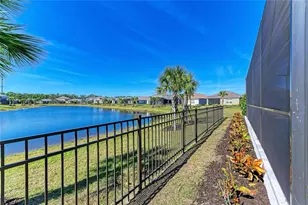 9920 Crystal Isles Cir, Sarasota, FL 34241 - Photo 34