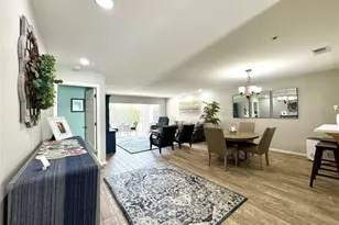 3148 Ringwood Meadow, Sarasota, FL 34235 - Photo 8