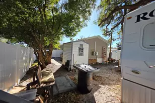 2000 Palm St, Saint Cloud, FL 34769 - Photo 10