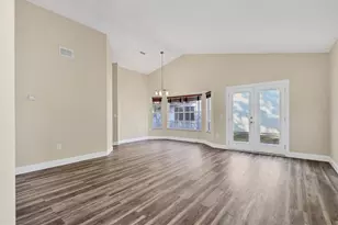 3703 43rd Ave W, Bradenton, FL 34205 - Photo 6