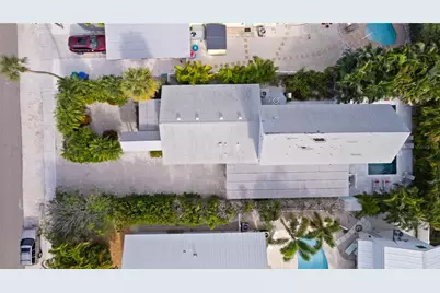 307 Spring Avenue, Anna Maria, FL 34216 - Photo 50