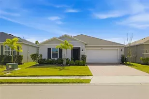 3565 74th Ave Circle E, Sarasota, FL 34243 - Photo 1
