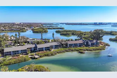 1511 Pelican Point Drive #BA180, Sarasota, FL 34231 - Photo 38