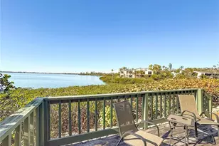 1511 Pelican Point Dr, Sarasota, FL 34231 - Photo 28