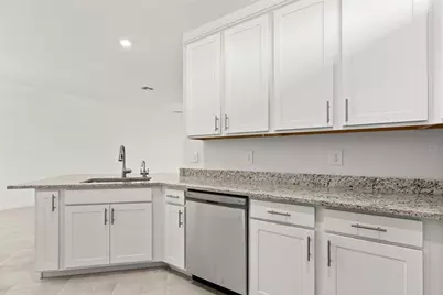 15304 Sunny Day Drive, Lakewood Ranch, FL 34211 - Photo 10