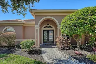 8544 Park Shore Ln, Sarasota, FL 34238 - Photo 4