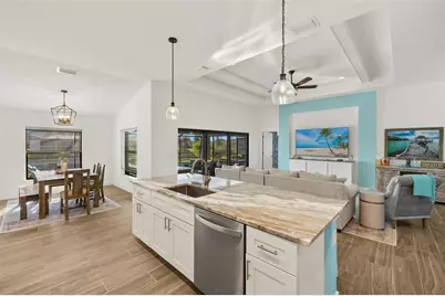 25 NW 14th Avenue, Cape Coral, FL 33993 - Photo 4