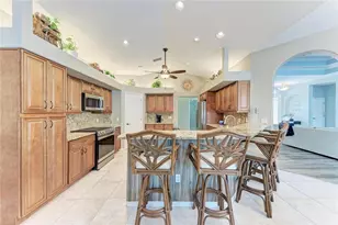 4465 McIntosh Lake Ave, Sarasota, FL 34233 - Photo 16