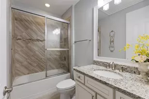 1856 Hyde Park St, Sarasota, FL 34239 - Photo 24