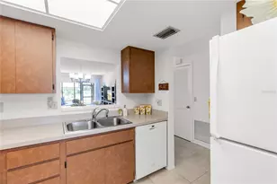 7218 Cloister Dr, Sarasota, FL 34231 - Photo 16