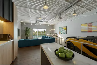 5755 Bessie Drive #8, Sarasota, FL 34233 - Photo 4