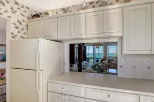 777 John Ringling Blvd, Sarasota, FL 34236 - Photo 22