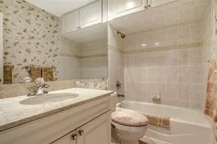 777 John Ringling Blvd, Sarasota, FL 34236 - Photo 30