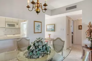 777 John Ringling Blvd, Sarasota, FL 34236 - Photo 16