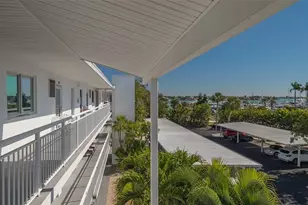 777 John Ringling Blvd, Sarasota, FL 34236 - Photo 8